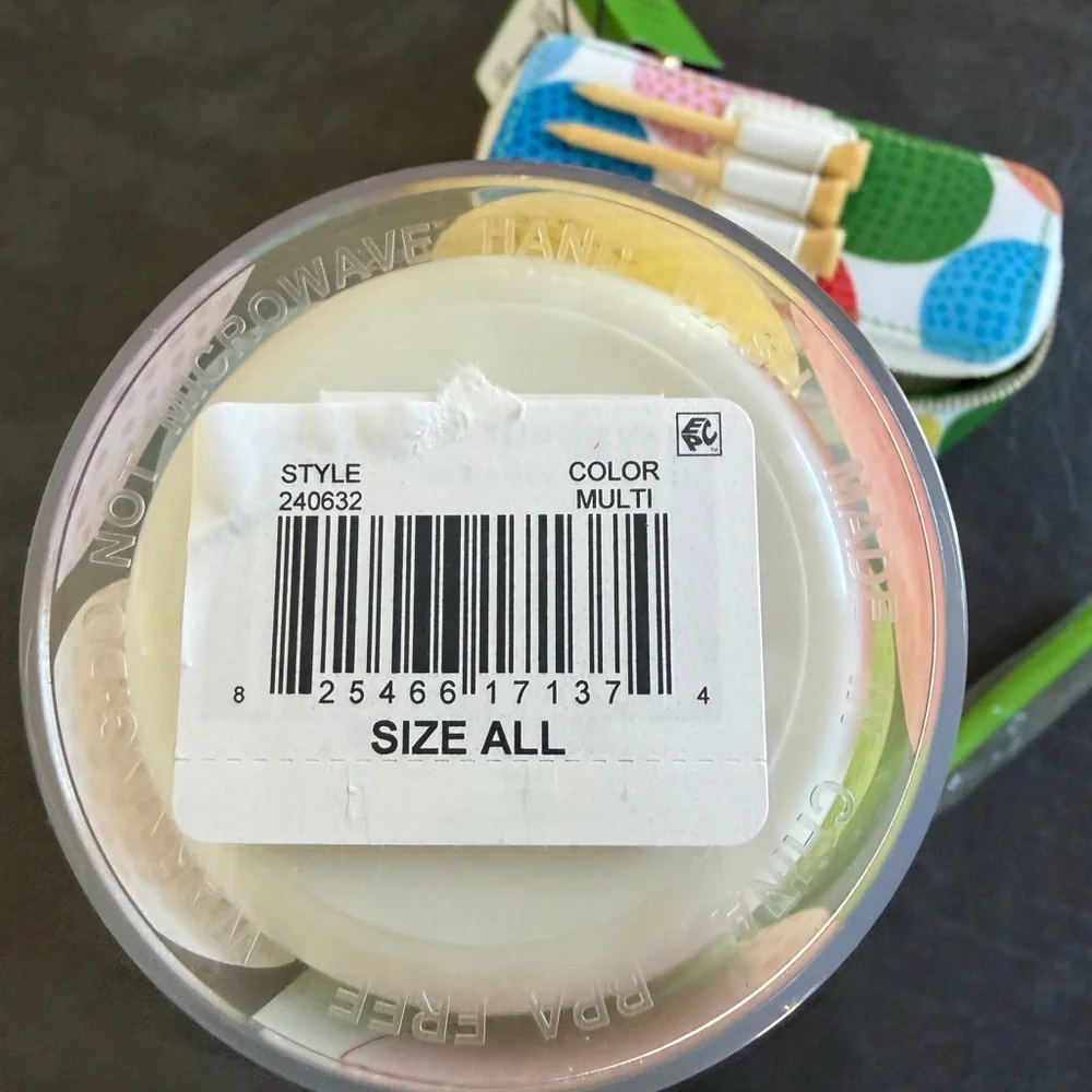 Kate Spade Golf Gift set - Picture 3 of 5